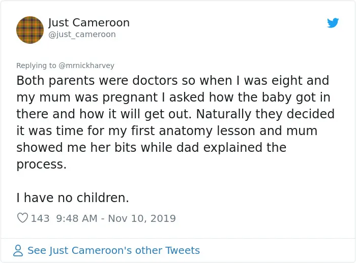Grown-Up Kids Share The Most Embarrassing Things Their Parents Ever Did In Front Of Them (30 Tweets)