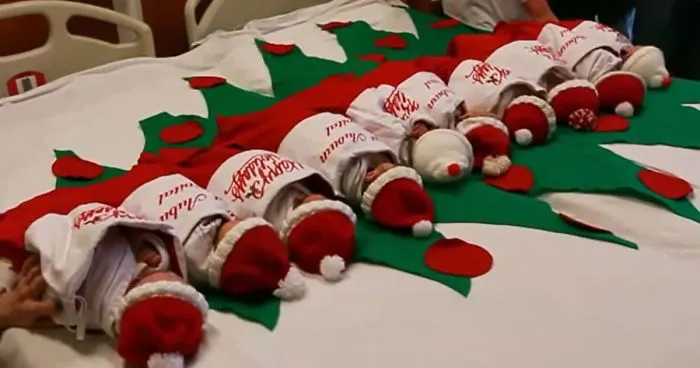 This Hospital Wins Christmas By Sending Newborns Home In Christmas Stockings For Over 50 Years Now