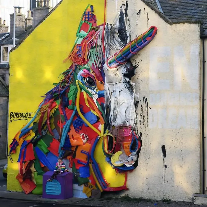 Artist Turns Trash Into Animals To Remind Us About Pollution (30 New Pics)