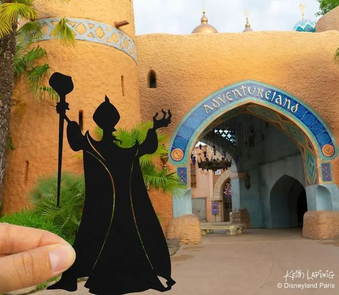 I Travel Around Disneylands Around The World To Hold Up Paper Cut-Outs Of Famous Characters And Scenes (86 Pics)