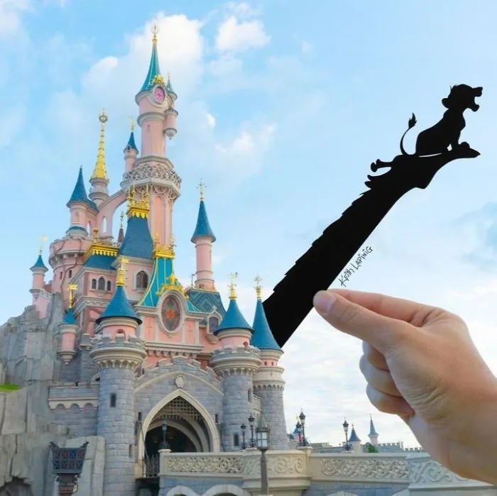 I Travel Around Disneylands Around The World To Hold Up Paper Cut-Outs Of Famous Characters And Scenes (86 Pics)