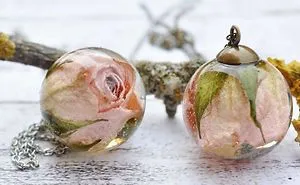 I Create Resin Jewelry With Flowers And Other Pieces Of Nature (50 Pics)