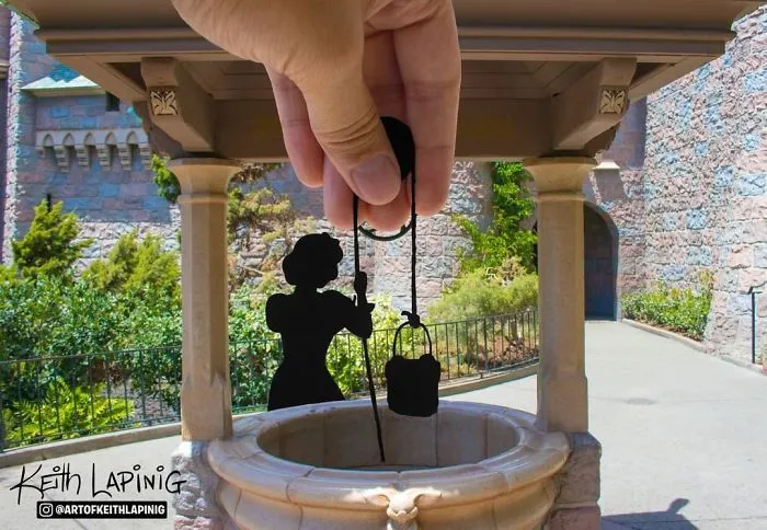 I Travel Around Disneylands Around The World To Hold Up Paper Cut-Outs Of Famous Characters And Scenes (86 Pics)