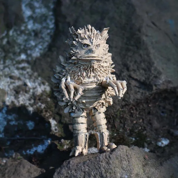 Japanese Woman Converts Amazon Boxes Into Intricate Sculptures (30 New Pics)
