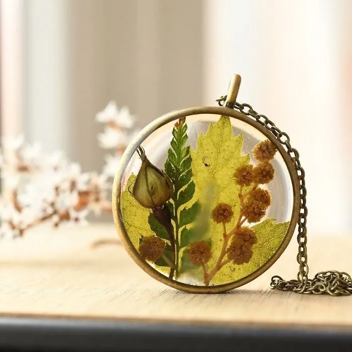 I Create Resin Jewelry With Flowers And Other Pieces Of Nature (50 Pics)