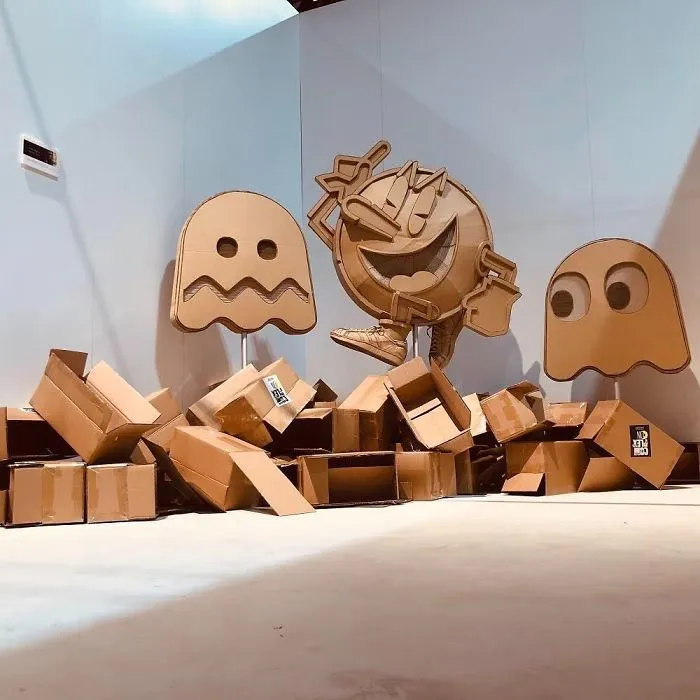 Japanese Woman Converts Amazon Boxes Into Intricate Sculptures (30 New Pics)