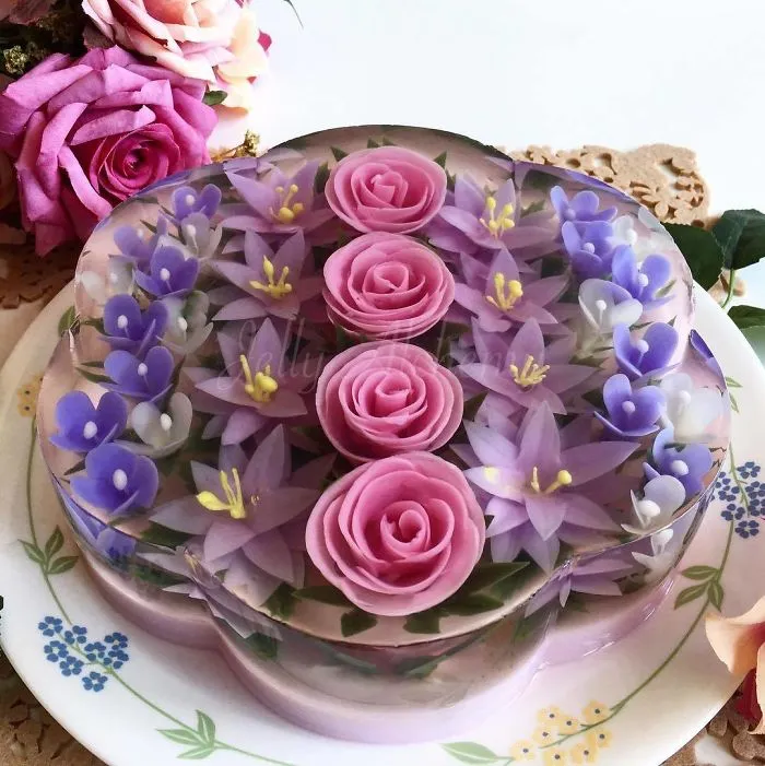 I Run A 3D Jelly Cake Business Called Jelly Alchemy Where I Hand-Craft Jelly Cakes With Intricate Designs In Them (35 New Pics)