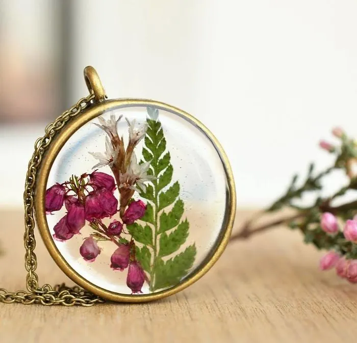 I Create Resin Jewelry With Flowers And Other Pieces Of Nature (50 Pics)
