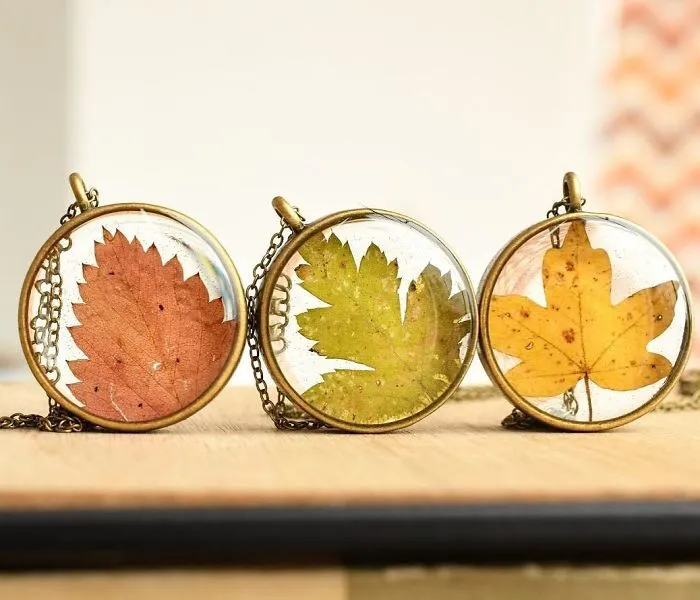 I Create Resin Jewelry With Flowers And Other Pieces Of Nature (50 Pics)
