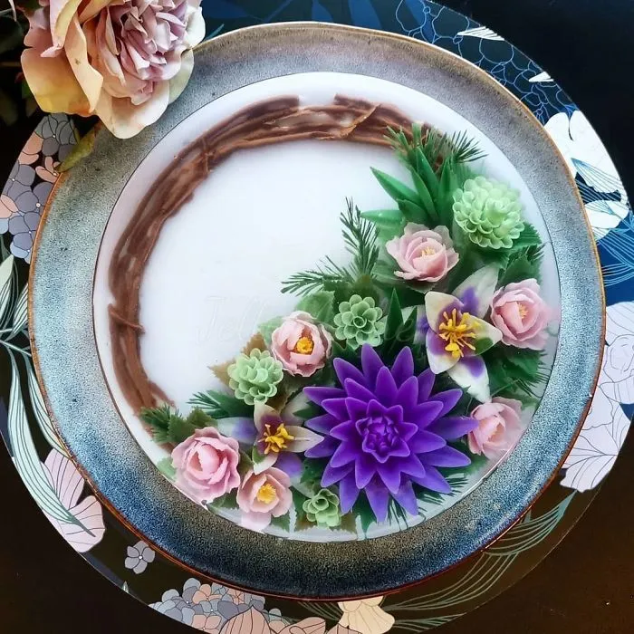 I Run A 3D Jelly Cake Business Called Jelly Alchemy Where I Hand-Craft Jelly Cakes With Intricate Designs In Them (35 New Pics)