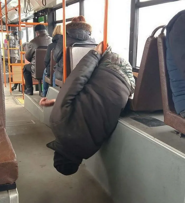 This Instagram Account Collects Funny And Strange Things Spotted On Public Transport (40 Pics)