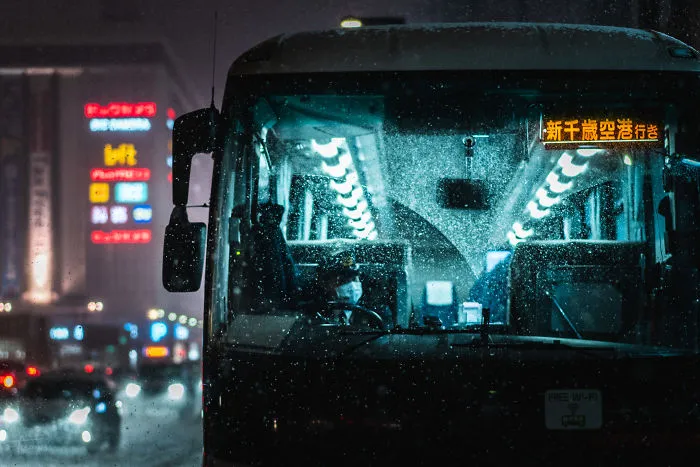 I Spent 3 Weeks In Japan This Winter, Here Are My Best Cyberpunk And Noir Film Inspired Photographs (34 Pics)