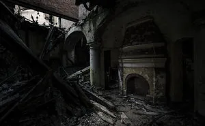 I Photographed An Abandoned Palace In Bratoszewice