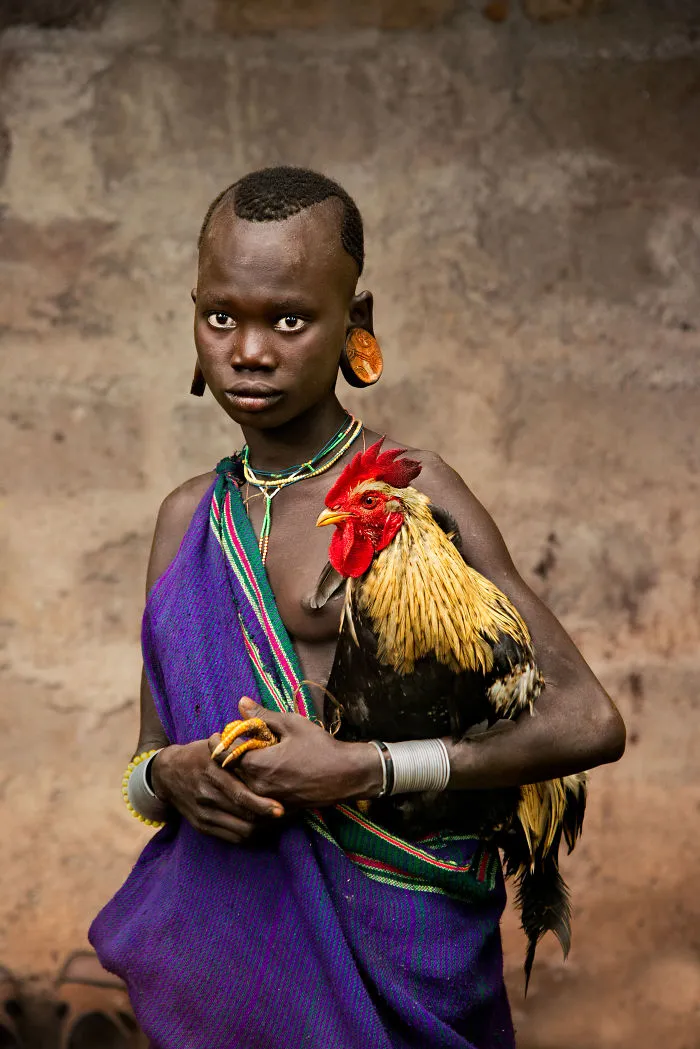 30 Photographs That Explore The Relationship Between Animals And Humans By Steve McCurry