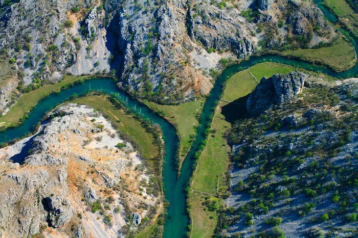 I Follow Rivers