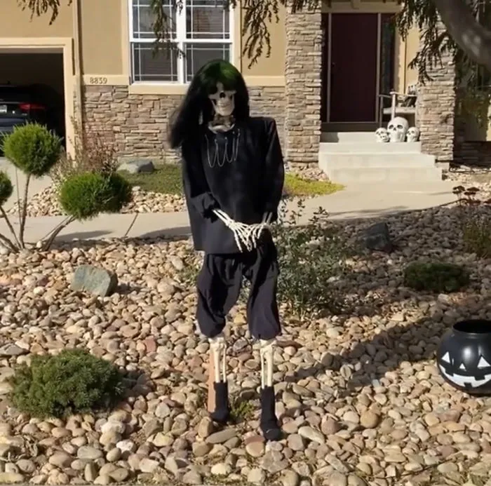 So...the Friend Didn’t Get Buried.