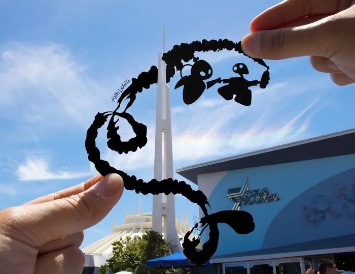 I Travel Around Disneylands Around The World To Hold Up Paper Cut-Outs Of Famous Characters And Scenes (86 Pics)