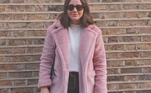 Woman Posts Outfit Pics Her Boyfriend Hates, Captions Each One With A Quote From Him (30 Pics)