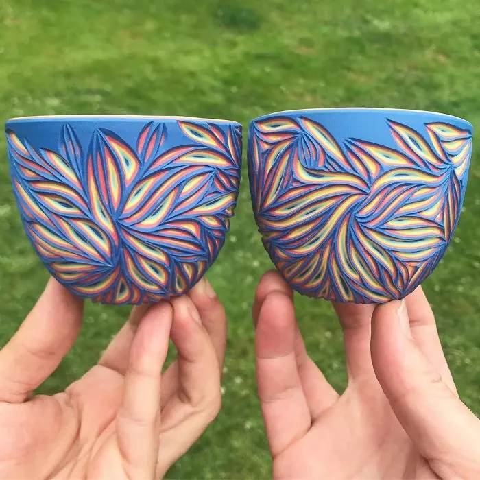 This Artist Carves Pottery And Reveals Unexpected Layers Of Colors Underneath