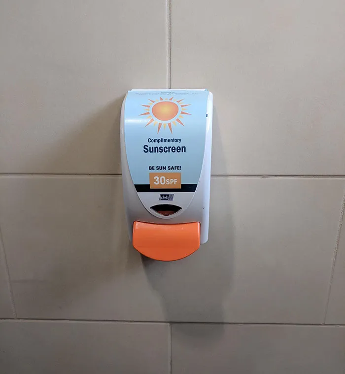 This Zoo Has A Complimentary Sunscreen Dispenser In The Bathroom