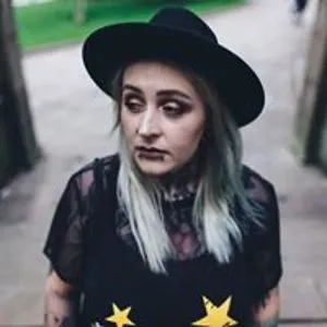 Riley Croft
