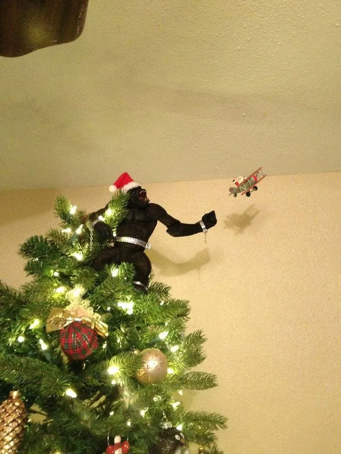 Mi novio puso algo divertido en lo alto del árbol y ha quedado genial