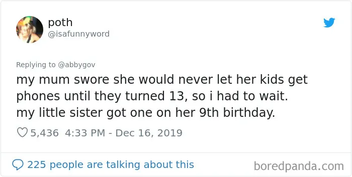 30 People Share Stories About How Their Parents Treated Them Vs. Their Younger Siblings