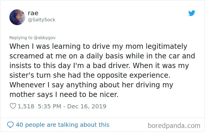 30 People Share Stories About How Their Parents Treated Them Vs. Their Younger Siblings