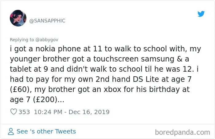 30 People Share Stories About How Their Parents Treated Them Vs. Their Younger Siblings