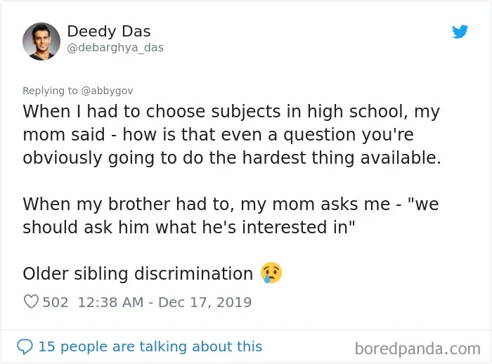 30 People Share Stories About How Their Parents Treated Them Vs. Their Younger Siblings
