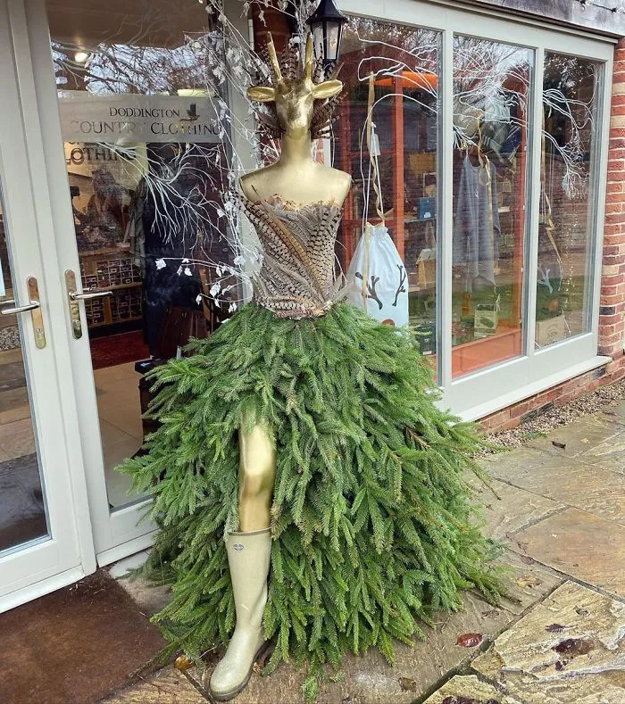 Clothes Shop's Christmas Tree