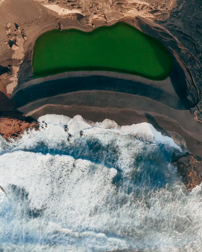 I Traveled To The Island Of Lanzarote And Captured Its Mars-Like Scenery (14 Pics) 