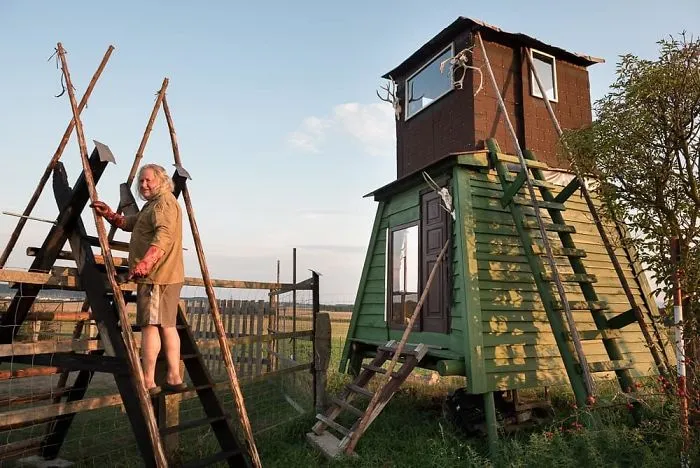 My 56 Pics Of Unusual Gamekeeper's Hides