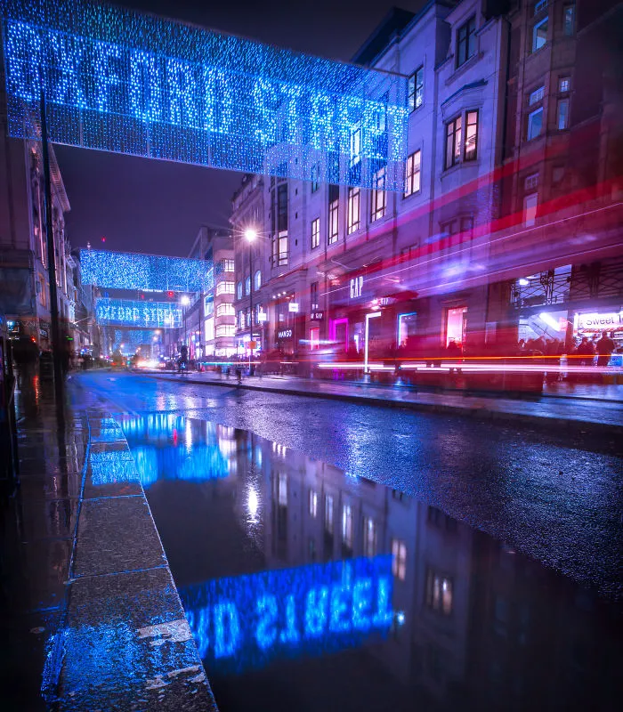 I Try To Capture The Magical Beauty Of Christmas Time In London With My Photographs (16 Pics)