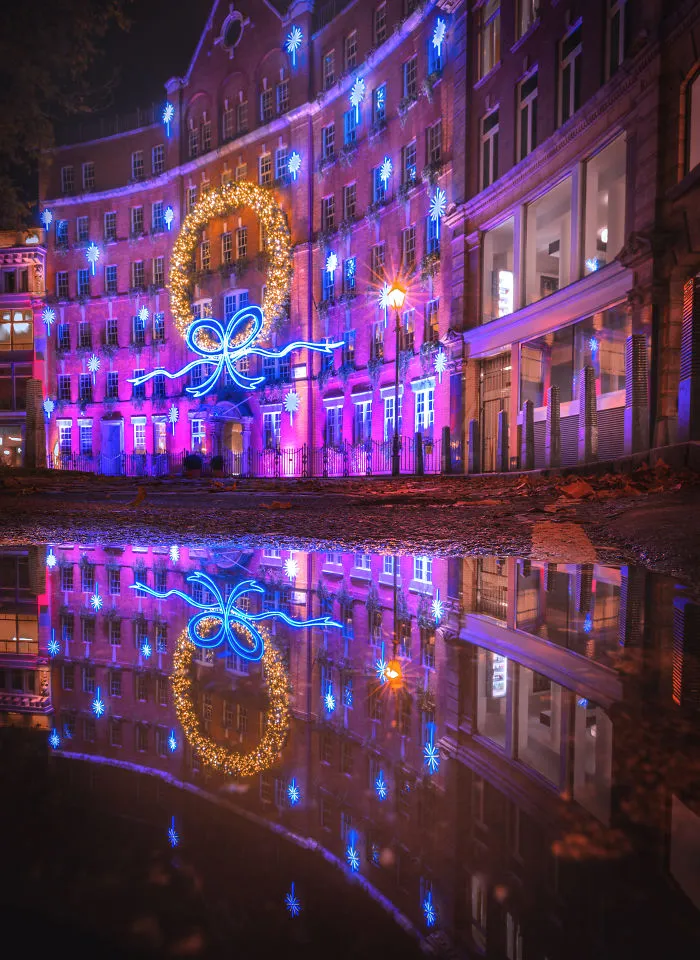 I Try To Capture The Magical Beauty Of Christmas Time In London With My Photographs (16 Pics)