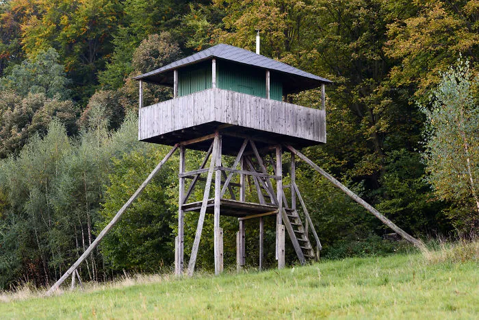 My 56 Pics Of Unusual Gamekeeper's Hides