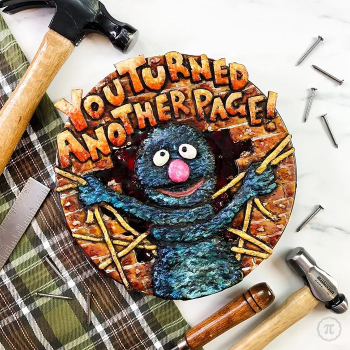 25 Pies That Look Too Good To Eat, Including A Festive Baby Yoda