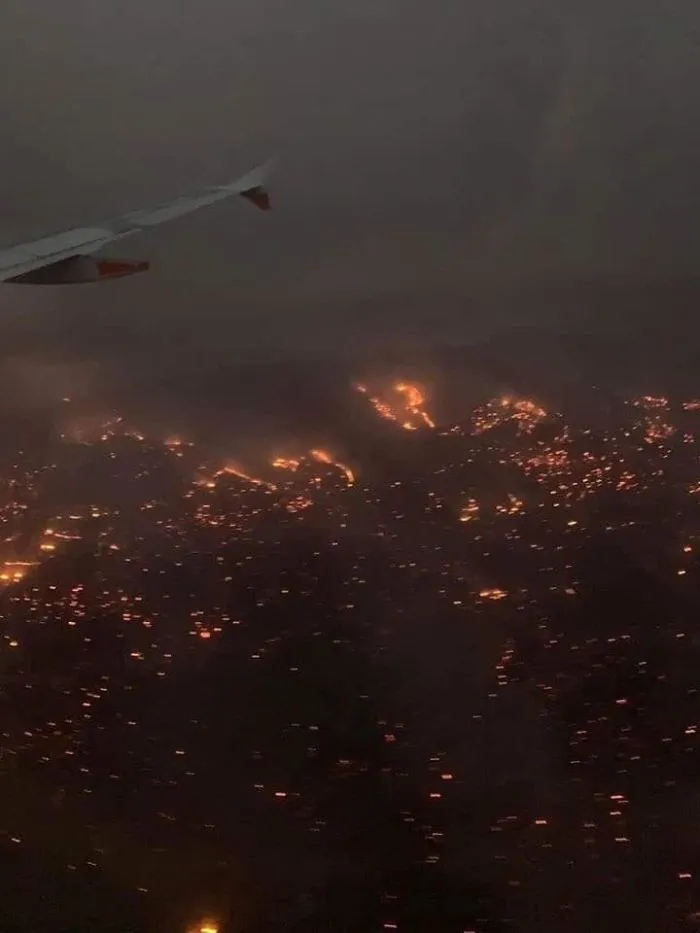A Picture Of The Fires Burning In Australia Right Now. It Looks Like Hell