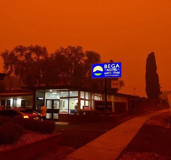 No Filter. A Motel In Nsw Australia In Middle Of The Day