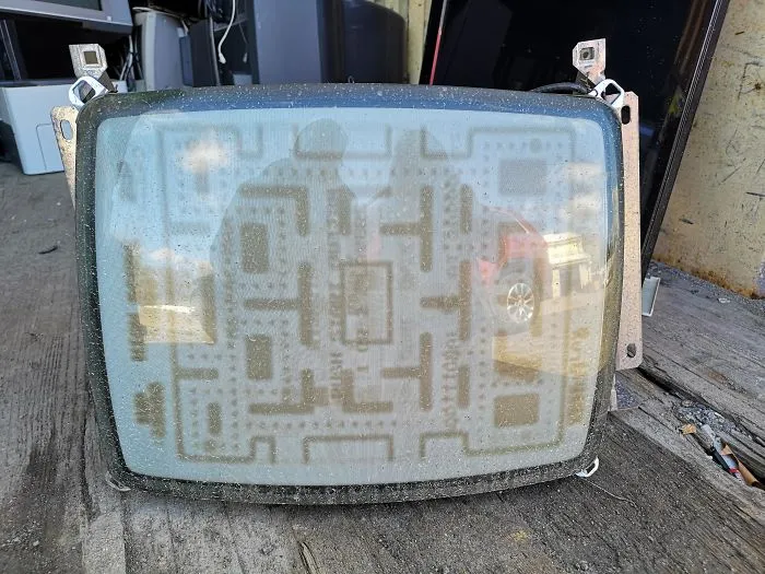 El juego de pacman se quemó en esta pantalla vieja