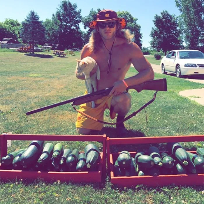 30 Funny Pics Of Vegan "Hunters"