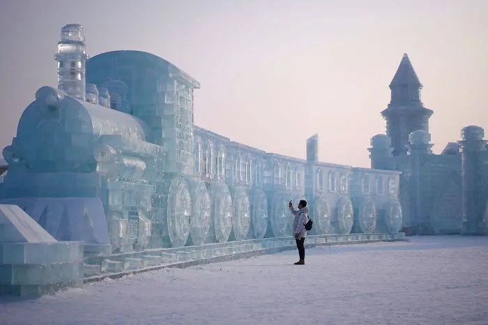 These 24 Breathtaking Photos From Harbin Snow And Ice Festival Will Make You Wanderlust