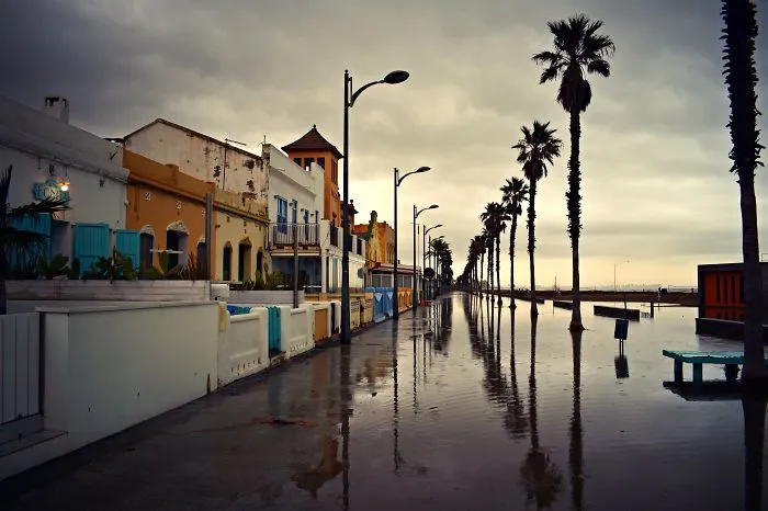 The Promenade At Patacona Eerily Empty