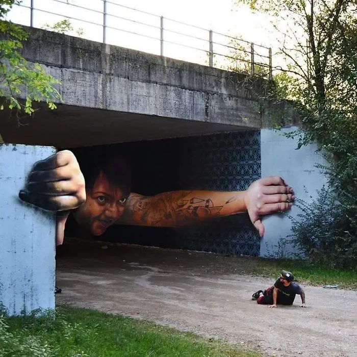 30 Pics Of 3D Street Art That Interacts With Its Surroundings, Created By Caiffa Cosimo
