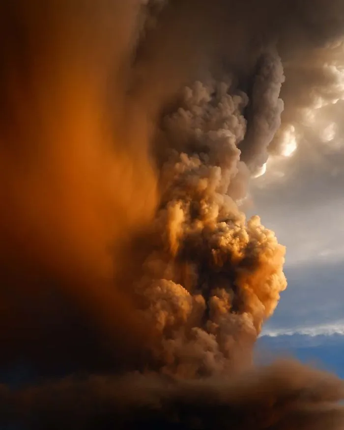 30 Fotos que muestran el terrorífico poder del volcán Taal que ha hecho erupción en Filipinas