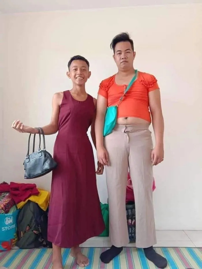 30 Divertidas fotos de filipinos vestidos con "inadecuada" ropa donada en centros de evacuación por el volcán