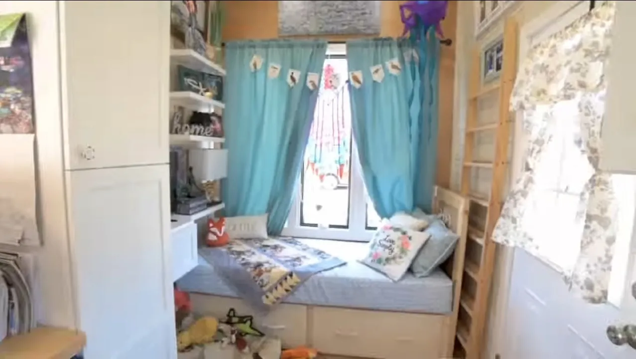 After Her Son Died And Then A Divorce Followed - Carol Find Peace By Living Simply.