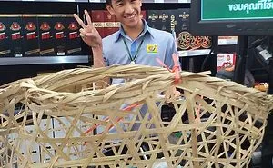 As Thailand Is Banning Plastic Bags, These 30 People Have Come Up With Awesome And Unusual Alternatives