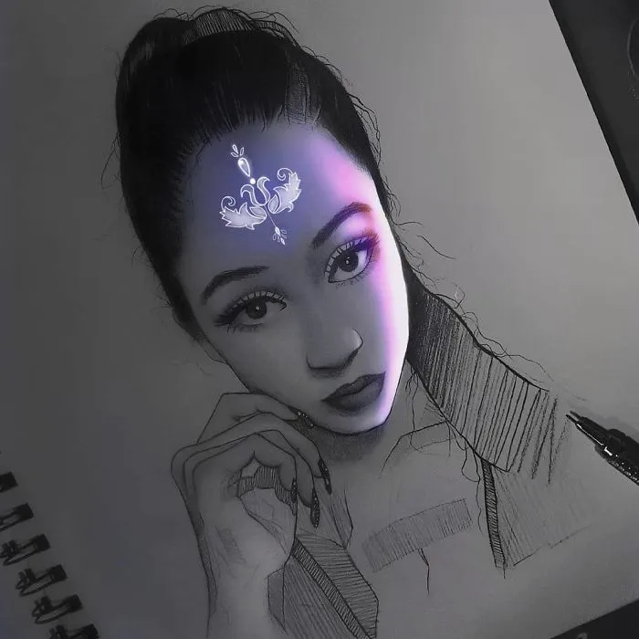 Este artista mexicano consigue que sus dibujos reluzcan con una técnica única, y el resultado es alucinante