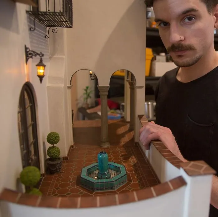 30 Historically Accurate Miniature Rooms That This Artist Builds On A 1:12 Scale